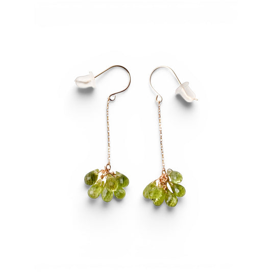 K10ペリドットフサチェーンピアス