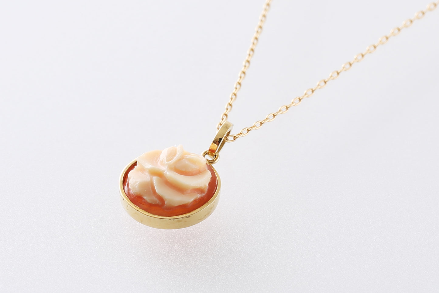 K18 Cornelian Mini Rose Necklace